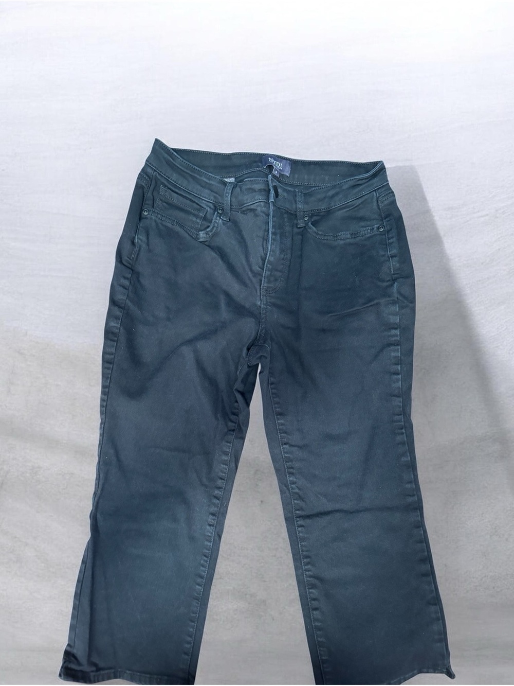 NYDJ Women’s Black Lift Tuck Capri Jeans – Size 6